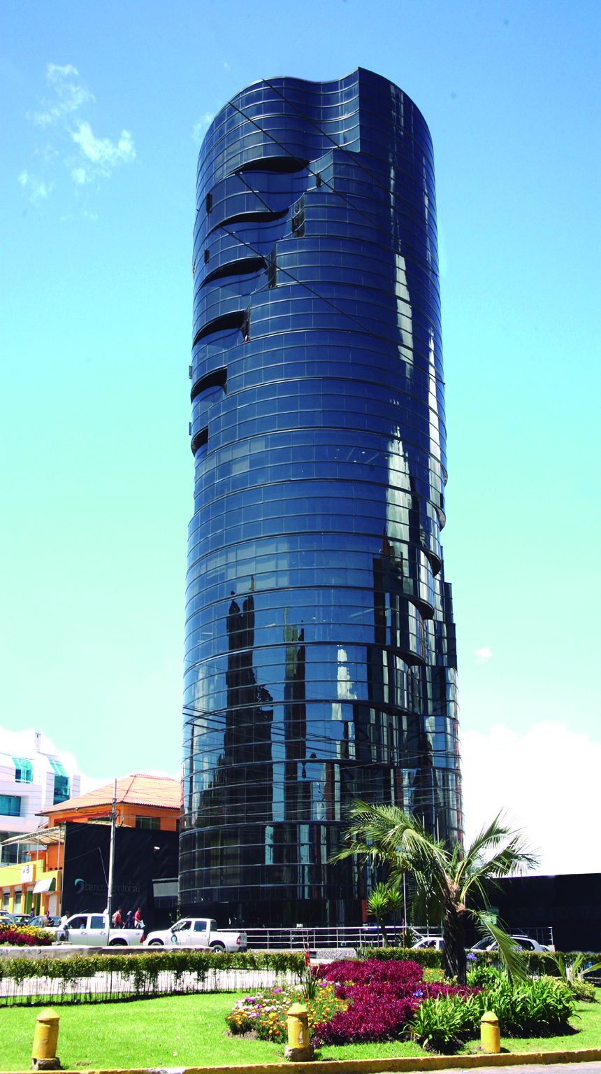 Edificio Urban Plaza